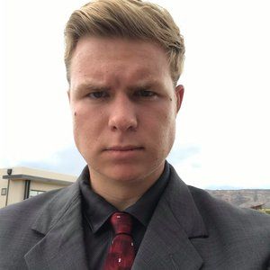 Meet your Posher, Evan